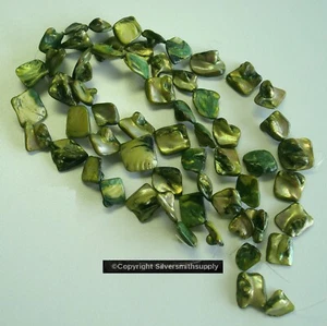 3 Strnds Peridot grn dyed baroque Mabe mother of pearl shell nugget beads BS090B - Picture 1 of 5