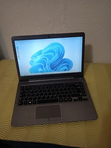 SAMSUNG NP530U QUAD I5-3317U 8gb 14" 128gb ssd m2 WIN11 - Foto 1 di 8