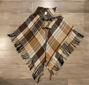Boho Buffalo Plaid Poncho Shawl Wrap Cape Sweater Knit Beige Gray Cottagecore OS - Picture 1 of 4