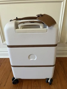 Delsey Paris Delsey Chatelet Air 2.0 19" Carry-On Spinner USB Port - Picture 1 of 5
