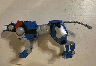 Figura de acción Playmates Voltron Legendary Defender 2017 Blue Lion Combiner 8" Foto 1 de 4