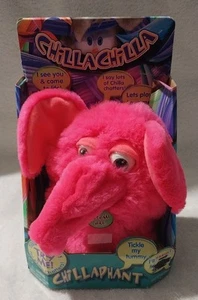 Vintage ChillaChilla interaktives Haustier rosa CHILLAPHANT Plüsch Furby SELTEN RARITÄT NEU IM KARTON - Bild 1 von 6
