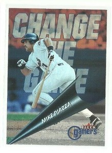 2000 Fleer Gamers Change the Game #7 Mike Piazza (ref 90242)