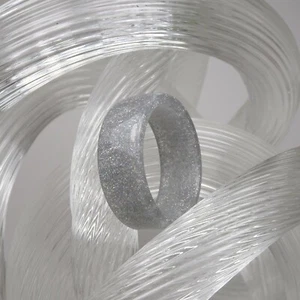 Anillo de resina acrílica con perlas holográficas de plata - para hombre o mujer - hecho a mano - Imagen 1 de 1