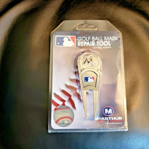 MLB Miami Marlins Golf Ball Mark Repair Tool And Hat Clip MLB Cover