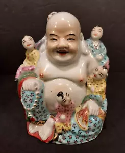 Buda de la Risa de Colección de Porcelana China con 5 Niños Familia Firmado 5" de Alto - Imagen 1 de 6