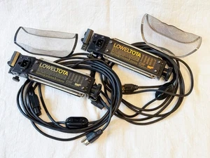 Two Lowel Tota Lights - tested, working - Picture 1 of 4