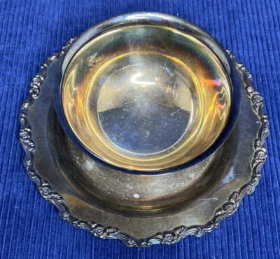 Oneida 镀银酱汁碗带装饰托盘下复古 — 第 1/4 张图片