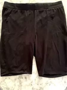 TORRID BLACK SIGNATURE WAISTBAND BERMUDA 11" BIKE SHORTS WITH POCKETS SIZE 3 - Picture 1 of 3