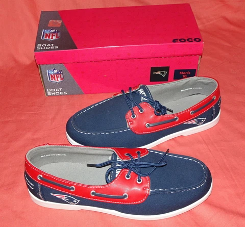 NEW = FOCO = FOOTBALL = NFL = MENS = NEW ENGLAND PATRIOTS = BOAT SHOES = SIZE 10 Cover