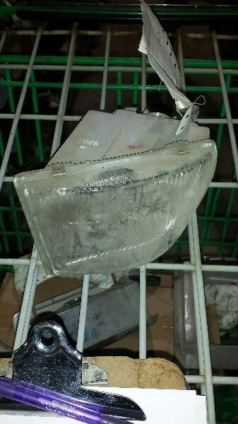 Parachoques antiniebla montado en la esquina/luz de estacionamiento para pasajeros para 00-02 NUBIRA 165346 Foto 1 de 1