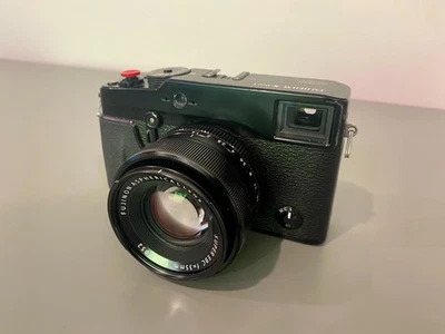 Fujifilm X-Pro1 con lente Fujifilm 35 mm 1,4 Foto 1 de 4