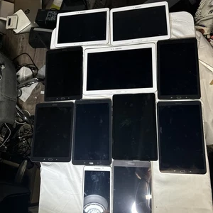 Lot Of 11 Samsung Tablets. Untested Comes As Is. Different Conditions - Picture 1 of 11
