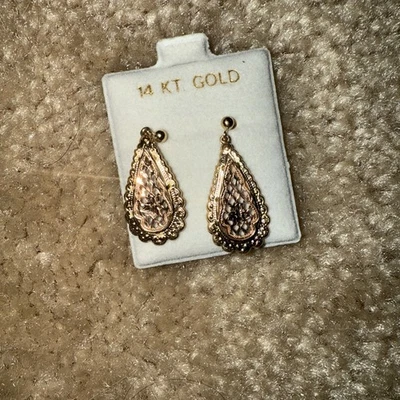 NEW IN BOX 14K Gold Earrings Diamond Cut Dangle Filigree VINTAGE - Image 1 of 2