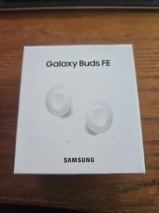 Samsung Galaxy Buds FE White New Factory Sealed Packaging - Photo 1/2