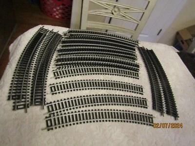 Vintage Bachmann & Others HO Steel R18 Curved Track Black Ties Code 100 30 Pcs - Image 1 of 3