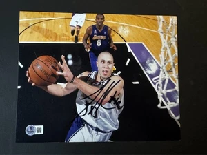 Mike Bibby autographed signed NBA Sacramento Kings 8x10 photo Beckett BAS coa - Picture 1 of 1