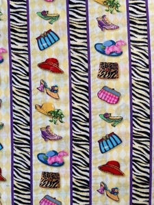 Stoff - OOP Diane Richmond modische Accessoires und Zebrastreifen 27” L x 44” B - Bild 1 von 5
