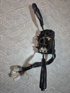 MB921576 SHOGUN PAJERO MK2 2.5 2.8 1991-1998 INDICADOR FARO - Imagen 1 de 3