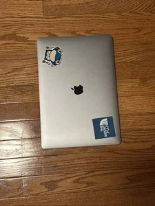Apple MacBook Pro 16 gris sidéral 2019 Intel Core I9 5600M 32 Go RAM 512 Go - Photo 1/5