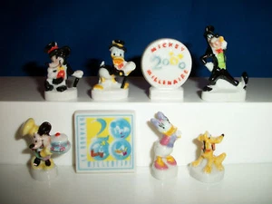 MICKEY MOUSE DONALD DUCK GOOFY im Smoking Set 8 Figuren Porzellan FEVES - Bild 1 von 5