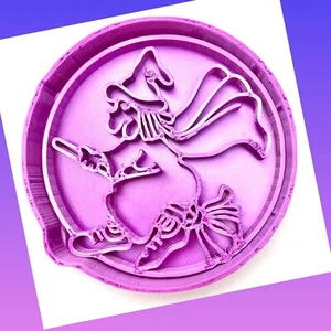 Halloween Witch Cookie Cutter - Picture 1 of 3