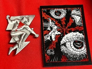 Mike Allred Pin Sculpted by Randy Bowen Dark Horse Comics Madman Pewter Pin - Picture 1 of 3