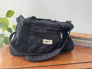 ¡Bolso mensajero Nike vintage! - Imagen 1 de 4