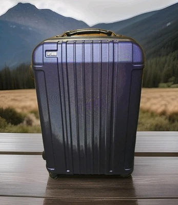 Hartmann Vigor 4 Wheel Hardside Navy Spinner Medium Size Travel Luggage TSA Lock - Image 1 of 4