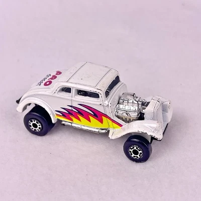 Vintage 1982 Matchbox White 33 WILLYS STREET ROD Pro Street Rare Pink Flame Old - Image 1 of 4