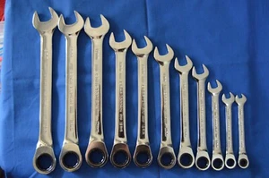 New Craftsman 10 PC Metric Ratcheting Wrench Set 6,8,10,12-19 MM (833) - Picture 1 of 2