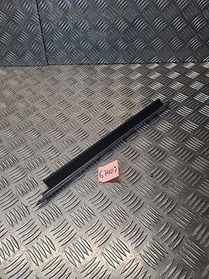 2019 PEUGEOT 3008 GT-LINE 1.2p TIRA DE ACABAMENTO DE PAINEL PRATA LADO ESQUERDO DO PASSAGEIRO - Imagem 1 de 4