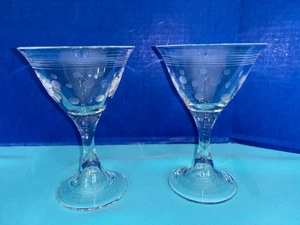 2 Thomas O'Brien Vintage "Modern Martini Glasses Polka Dot 6.75" - Picture 1 of 2