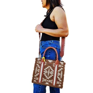 Wrangler Damen Denim Handtasche Southwestern Canvas Crossbody Country Western braun - Bild 1 von 6