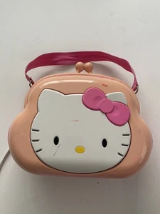 De colección 2003 HELLO KITTY Libro de Bolsillo Radio AM/FM Estéreo Reproductor de CD Boombox Cartera Funciona - Imagen 1 de 24