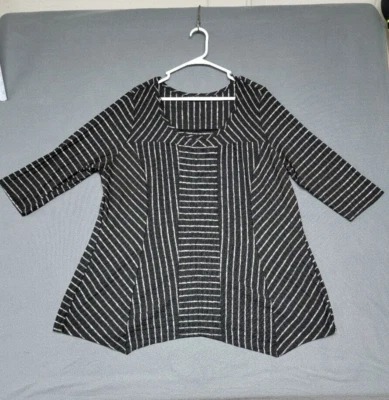 RELATIVITY~ Woman's 3X Top 1/2 Sleeve Black White Stripe Stretch - Image 1 of 4