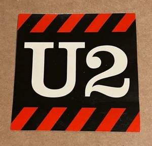 U2 - Cómo desmontar una bomba atómica RARA pegatina promocional '04 - Imagen 1 de 2