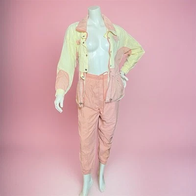 Chándal Vintage Años 90 Rosa Pastel Talla M Retro Coqueta Crema 2 Piezas Copo de Nieve Foto 1 de 4