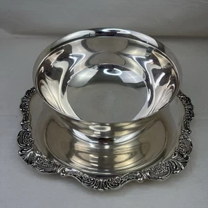 Vtg Wallace Baroque Silverplate 247 Gravy/Sauce Bowl W Attached Underplate - Picture 1 of 6