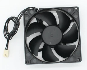 13070-01250100 - Ventilador de escritorio Asus ROG GL12CP 12V 1,59W - Imagen 1 de 1