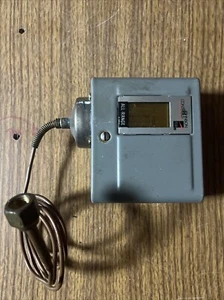 Johnson Controls Penn P70GA-2 All Range Control Unit - Picture 1 of 7