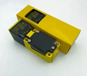 New TURCK BI15-CP40-FZ3X2/S97 Rectangular Embedabble Inductive Proximity Sensor - Bild 1 von 4