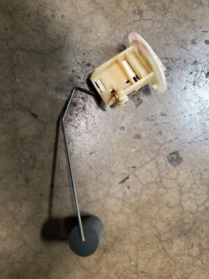 1997 1998 1999 JAGUAR XK8 FUEL LEVEL SENSOR LJA2000AA - Imagem 1 de 3