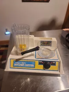 Vintage 1977 Hasbro Play 'N Make Kitchen Center Kool Aid Pretend Cooking Blender - Picture 1 of 4