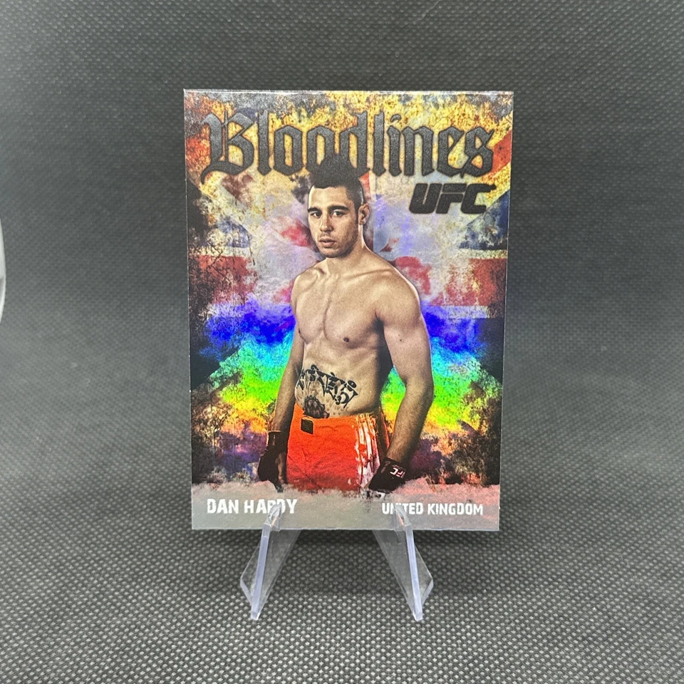 TOPPS UFC 2009 ROUND 2 DAN HARDY BLOODLINES CARD #BL-19 - Image 1 of 2