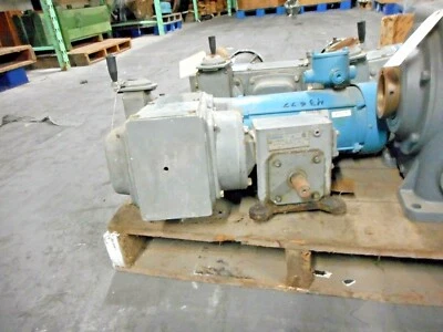 UNIDAD DE VELOCIDAD VARIABLE STERLING, RELACIÓN 30:1, ENTRADA HP 3/4, ENTRADA RPM 172 5, SALIDA RPM Foto 1 de 4