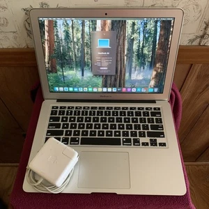 Apple MacBook Air LAPTOP i5 120GB MacOS 15 SEQUOIA W/Charger Clean - Picture 1 of 5
