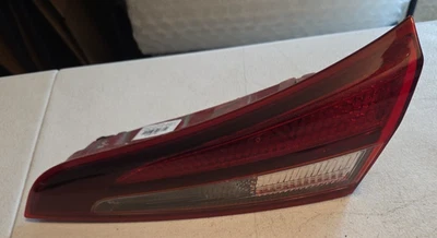 Luz trasera interior del lado derecho del pasajero Kia Soul 2020 2021 2022 envío gratuito de fábrica Foto 1 de 4