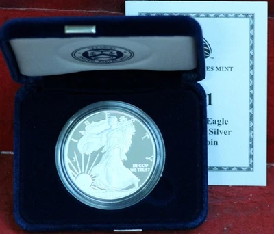 Uncirculated Proof 2011-W American Eagle Silver One Dollar - Image 1 of 2
