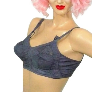 28C Vintage 1940s Bra Lacy Lift Action Cups Brassiere With Extended Band - Picture 1 of 5